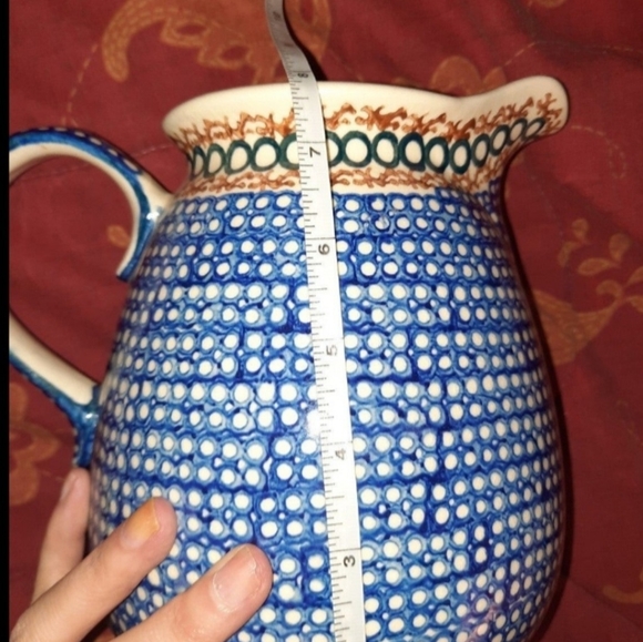 Athena Pitcher - Picture 4 of 5